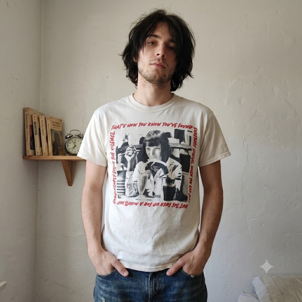 Pulp Fiction Mia Wallace T-Shirt Mens Medium Cream Graphic Quote Movie Core